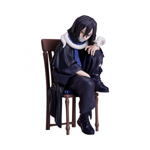 Sammelfigur von Iguro Obanai aus Demon Slayer mit verschiedenfarbigen Augen und einer weißen Schlange um den Hals, sitzend auf einem Stuhl.