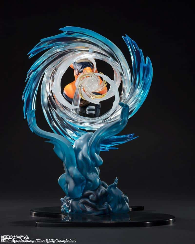 iguartsZERO Statue von Boruto Uzumaki im Sprung, umgeben von transparenten blauen Wind- und Wasser-Effekten.