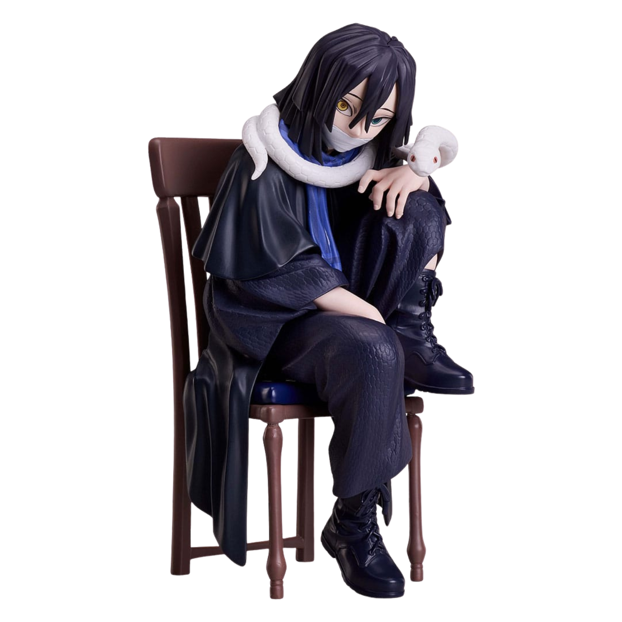 Sammelfigur von Obanai Iguro aus Demon Slayer im dunkelblauen Gewand hockend auf einem Stuhl mit weißer Schlange um den Hals.