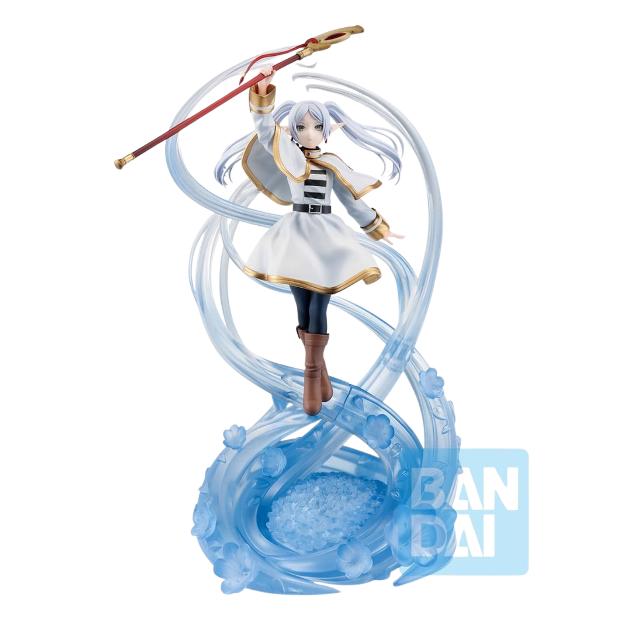 Bandai Ichibansho Statuette von Frieren mit Zauberstab, umgeben von transparenten magischen Wind- und Blüteneffekten.
