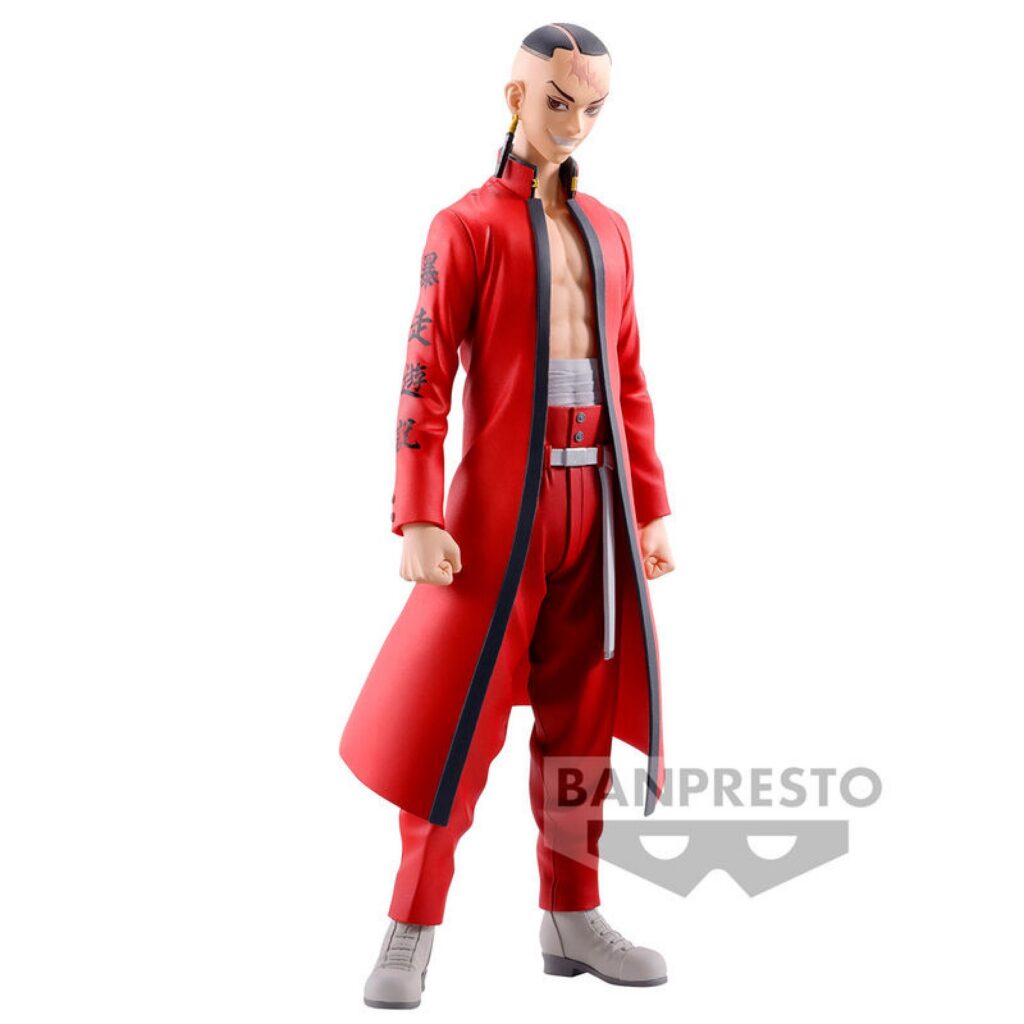 Banpresto Figur von Kakucho aus Tokyo Revengers in roter Tenjiku-Uniform mit Gesichts-Narbe.