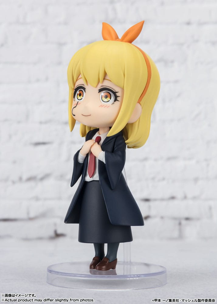 Bandai Spirits Figuarts mini Chibi-Figur von Lemon Irvine aus Mashle im Schulgewand mit Schleife im Haar.