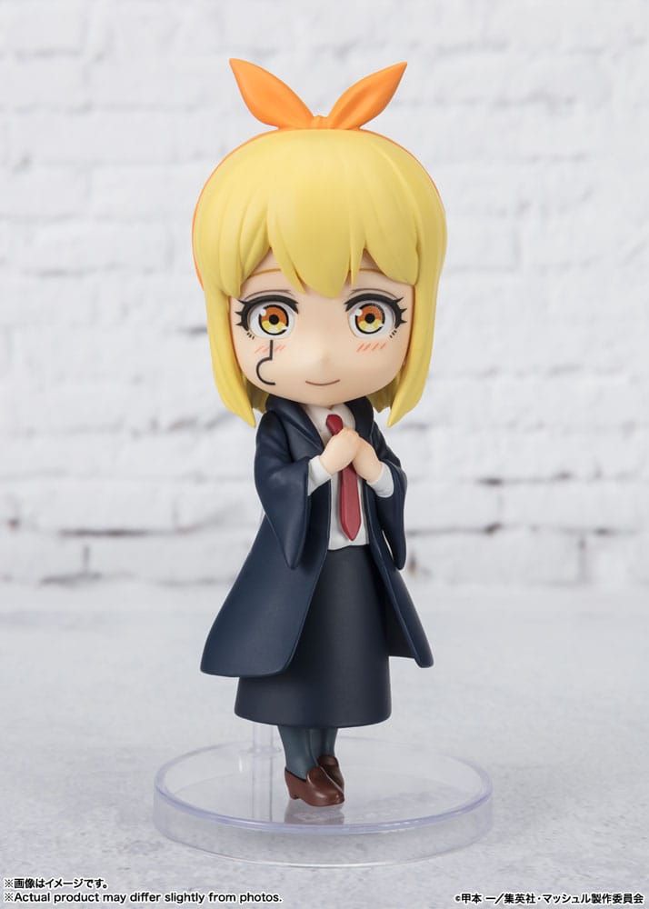 Bandai Spirits Figuarts mini Chibi-Figur von Lemon Irvine aus Mashle im Schulgewand mit Schleife im Haar.