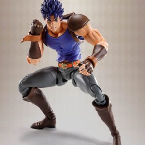 Bandai Spirits S.H.Figuarts Actionfigur von Jonathan Joestar aus JoJo's Bizarre Adventure im blauen Shirt mit Schulterprotektoren.