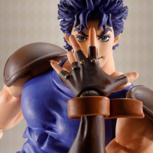 Bandai Spirits S.H.Figuarts Actionfigur von Jonathan Joestar aus JoJo's Bizarre Adventure im blauen Shirt mit Schulterprotektoren.