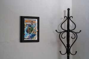 Tamashii Art 3D Rahmenbild von Son Goku im blauen Kampfanzug und Drache Shenlong in dreidimensionaler Optik.