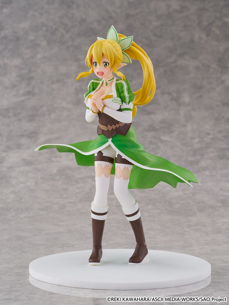 CyberZ Cantabile Figur von Leafa aus Sword Art Online im grün-weißen Sylphen-Outfit mit gefalteten Händen.