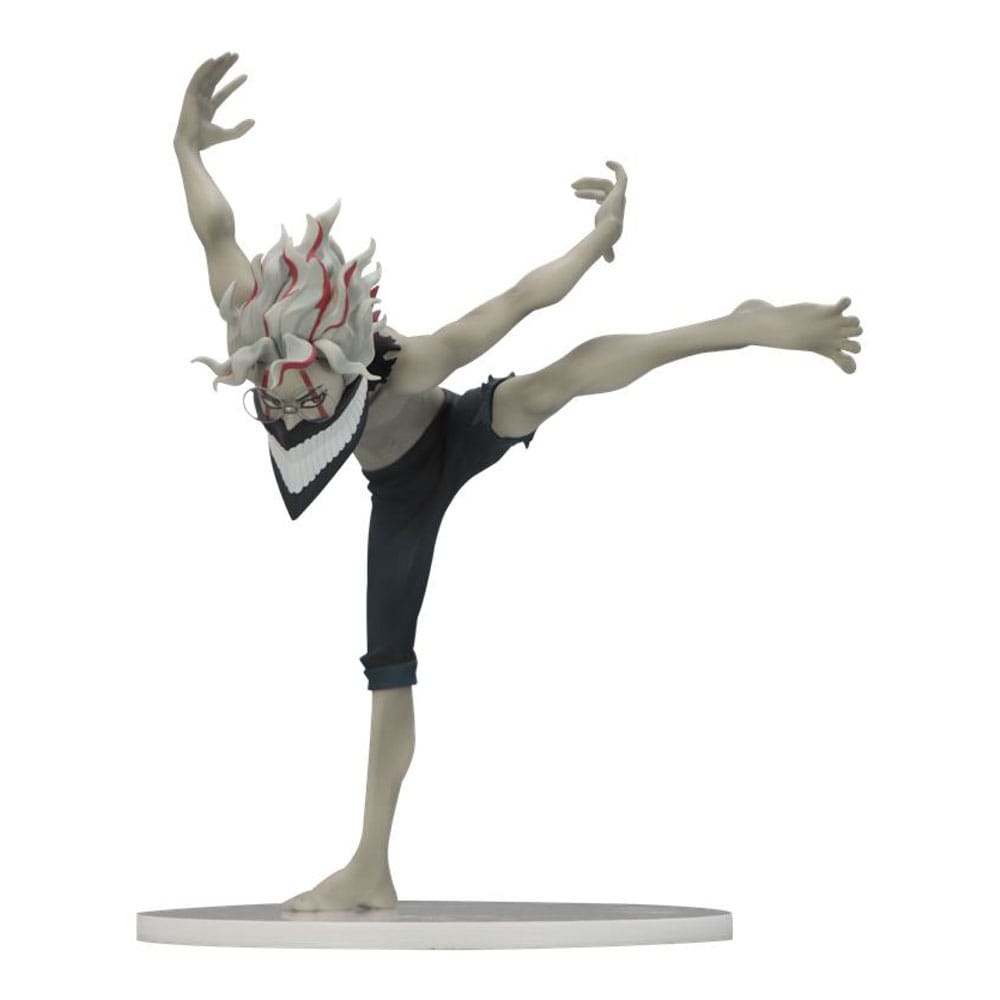 FuRyu Trio-Try-iT Figur von Okarun in transformierter Form auf einem Bein balancierend mit weiß-rotem Haar.
