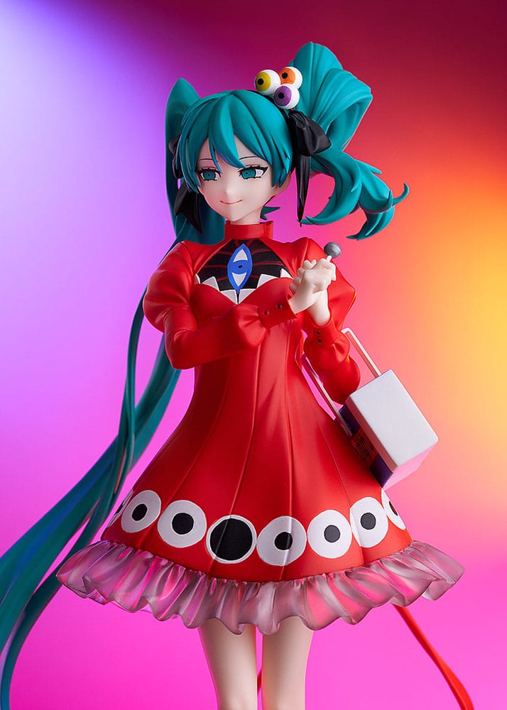 Good Smile Company Pop Up Parade L Figur von Hatsune Miku Psi Ver. im roten Kleid mit Augen-Muster und Süßigkeitenschachtel.