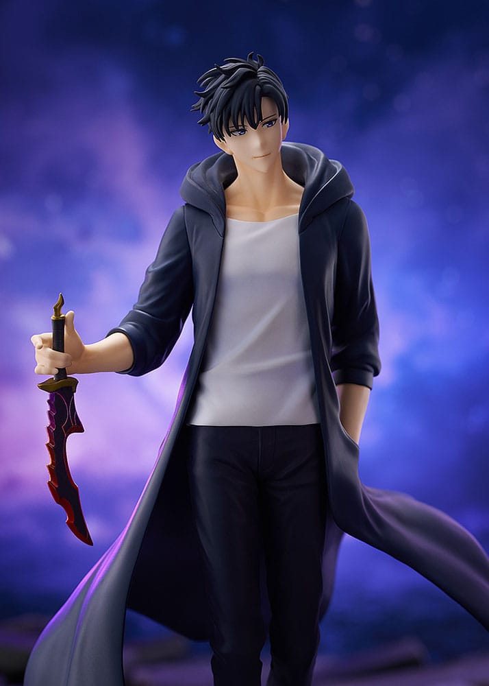 Good Smile Company Pop Up Parade L Figur von Sung Jinwoo aus Solo Leveling im dunklen Mantel mit Dolch.