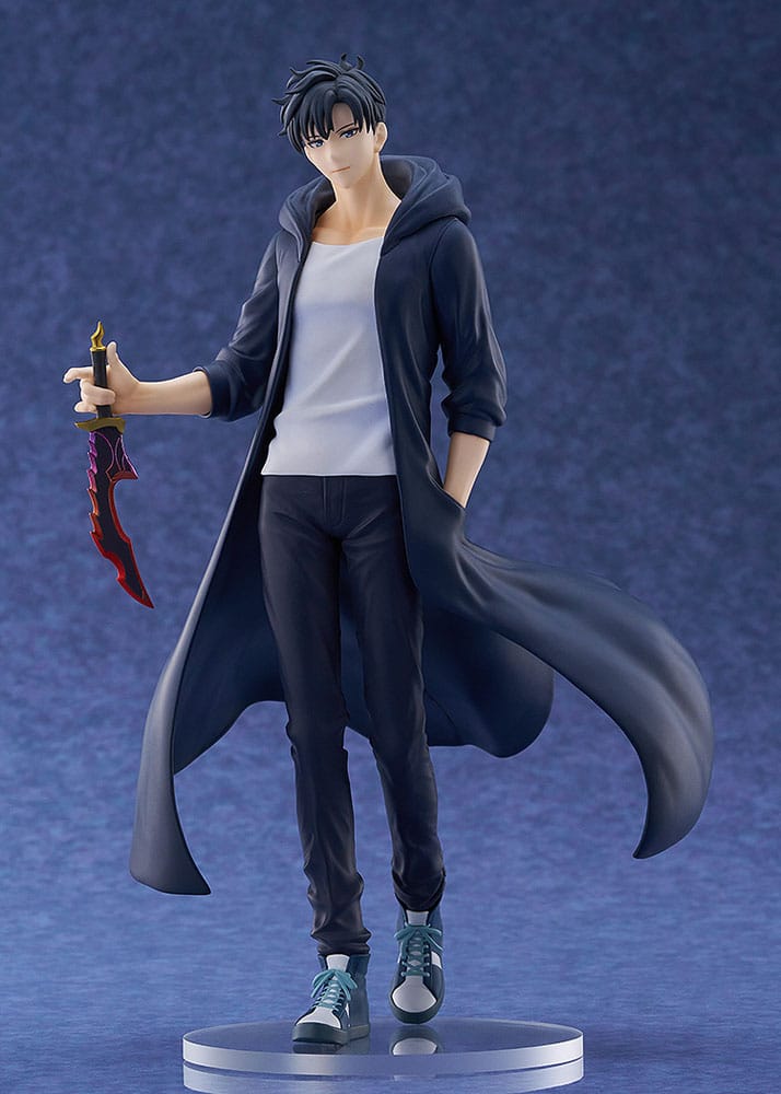 Good Smile Company Pop Up Parade L Figur von Sung Jinwoo aus Solo Leveling im dunklen Mantel mit Dolch.