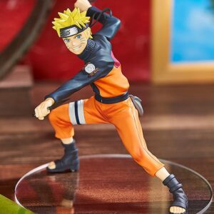 Sammelfigur von Uzumaki Naruto aus Naruto Shippuden im orange-schwarzen Anzug in tiefer Kampfpose mit Kunai.