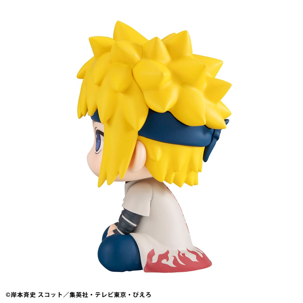 Sitzende Look Up Chibi-Figur von Minato Namikaze aus Naruto Shippuden mit gelben Haaren und nach oben gerichtetem Blick.