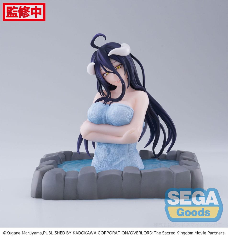 SEGA Thermae Utopia Figur von Albedo aus Overlord im Onsen-Becken mit hellblauem Handtuch.