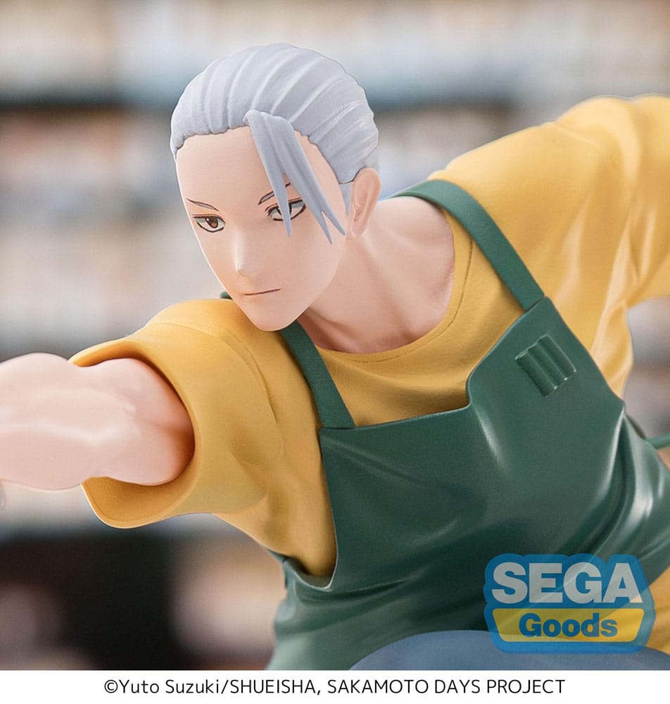 SEGA Luminasta Figur von Sakamoto Taro aus Sakamoto Days in schlanker Form mit Pistole auf Trümmer-Sockel.