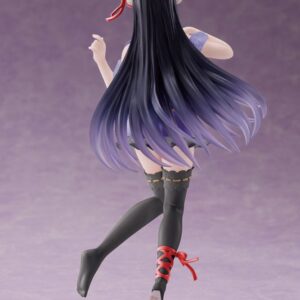 Taito Coreful Figur von Albedo aus Overlord im lila-schwarzen Nightwear-Outfit mit Strümpfen.