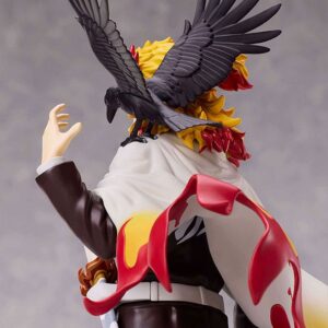 Aniplex Demon Slayer Figur von Kyojuro Rengoku mit Kasugai-Krähe auf der Schulter und Flammen-Umhang auf schwarzer Standbasis.
