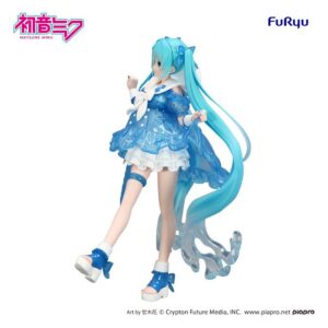 FuRyu Hatsune Miku Figur in Rainy Dance Version mit blauem Regenschirm und transparentem Kleid beim Tanzen.