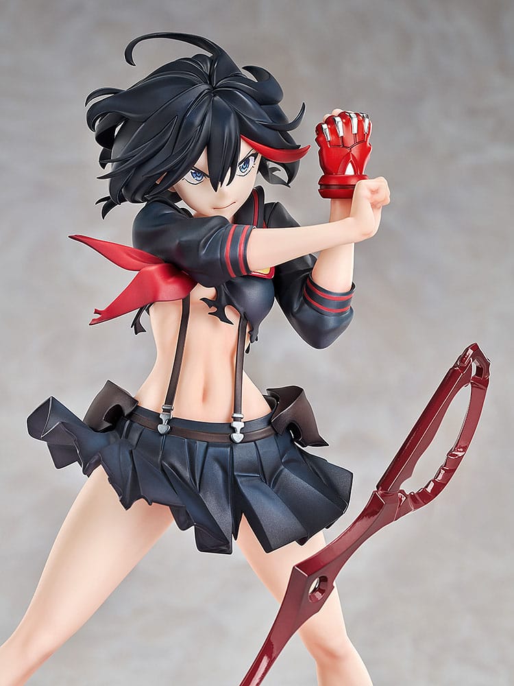 Good Smile Company Kill la Kill Figur von Ryuko Matoi in Transformation Version mit Scherenklinge und rissiger Diorama-Base.