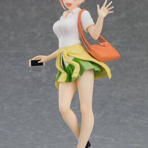 Good Smile Company Pop Up Parade Figur von Ichika Nakano aus Quintessential Quintuplets winkend mit Smartphone und Schuluniform.