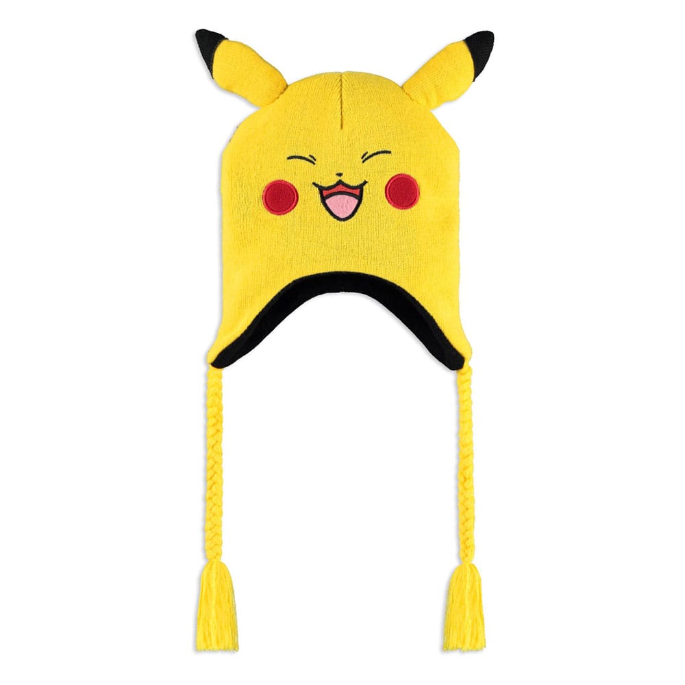 Gelbe Pokémon Skimütze im Pikachu-Design mit 3D-Ohren, roten Bäckchen und gelben Flechtkordeln mit Quasten.