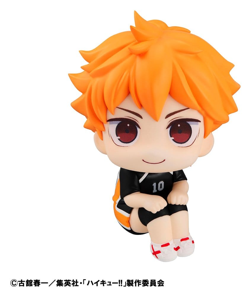 MegaHouse Haikyuu Look Up Chibi-Figur von Shoyo Hinata im schwarzen Trikot mit Nummer 10 und nach oben gerichtetem Blick.
