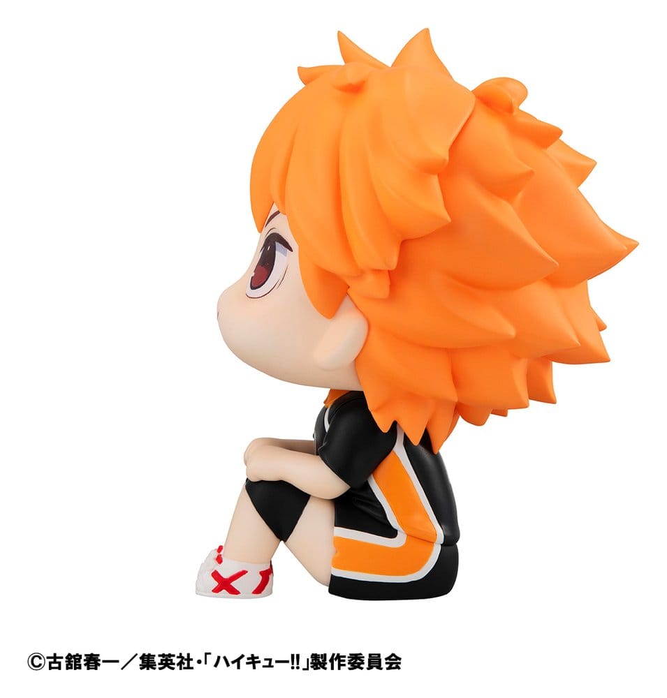 MegaHouse Haikyuu Look Up Chibi-Figur von Shoyo Hinata im schwarzen Trikot mit Nummer 10 und nach oben gerichtetem Blick.