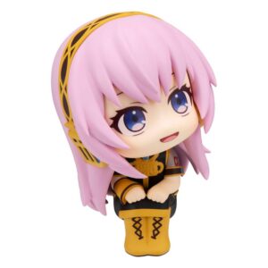 MegaHouse Vocaloid Look Up Chibi-Figur von Megurine Luka mit rosa Haaren und nach oben gerichtetem Blick.