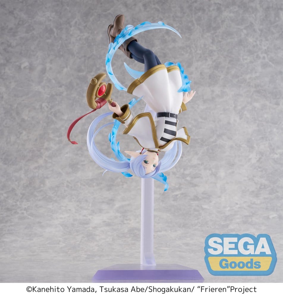 SEGA Frieren Flower Dance Figur von Frieren in schwebender Überkopf-Pose mit Magie-Effekten und Zauberstab.